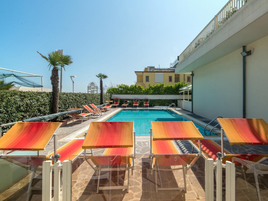Hotel Gemma Riccione Exterior foto